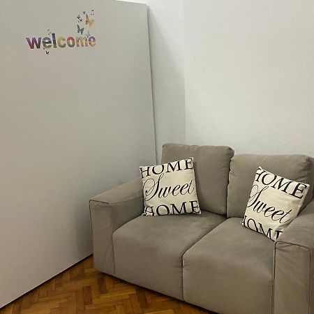 Apartament Super Central Cu Parcare Privata Lägenhet Arad Exteriör bild
